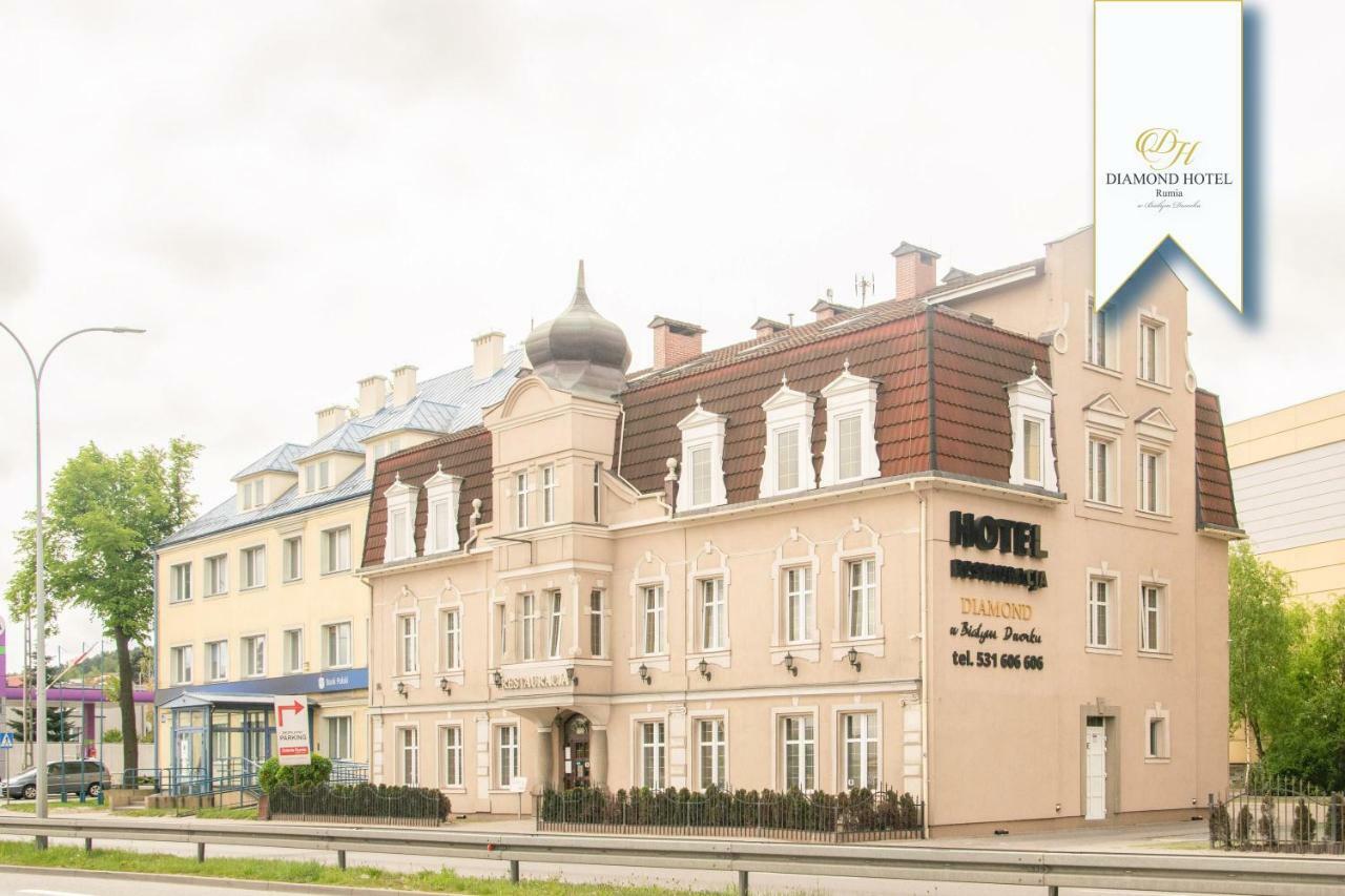 Hotel Diamond W Bialym Dworku Rumia Exteriér fotografie